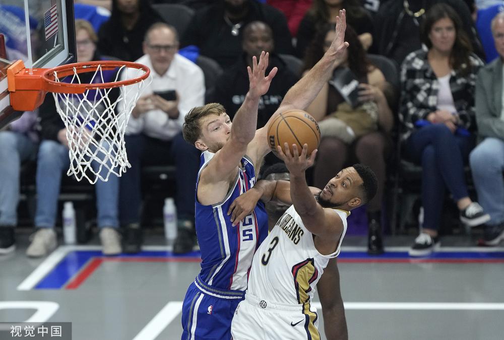 冠赛季中 冠赛季中