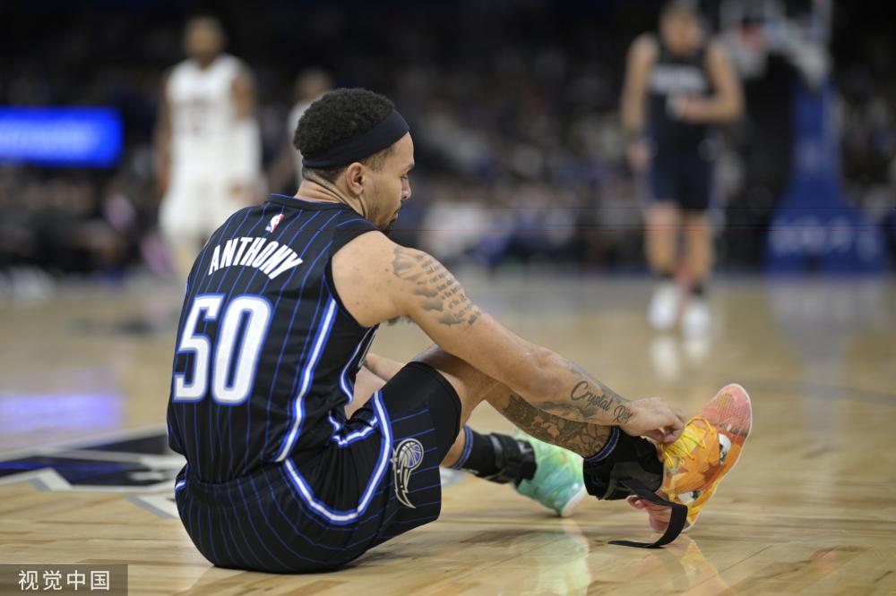 划于八月时 划于八月时